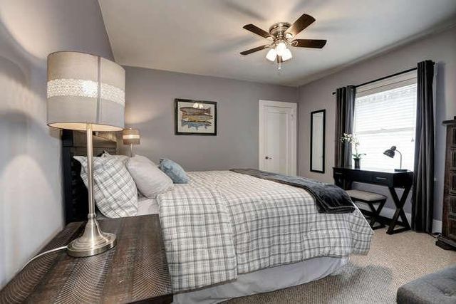 1412 V St, Sacramento, CA 95818