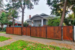 1412 V St, Sacramento, CA 95818