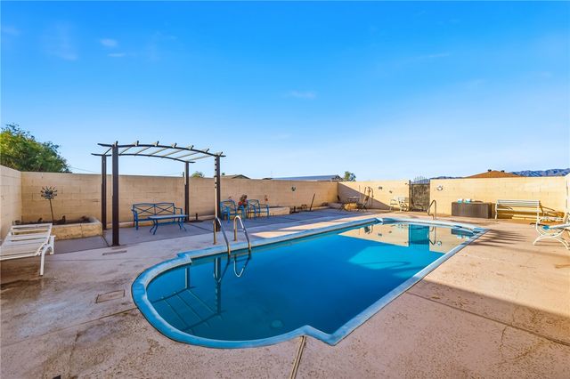 1724 E Joy Lane, Fort Mohave, AZ 86426