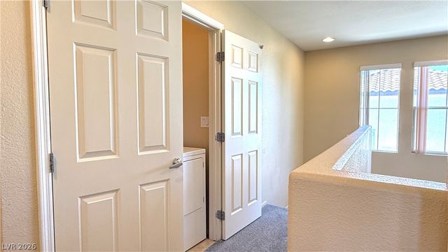 1013 Shades End Avenue, North Las Vegas, NV 89081
