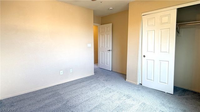 1013 Shades End Avenue, North Las Vegas, NV 89081