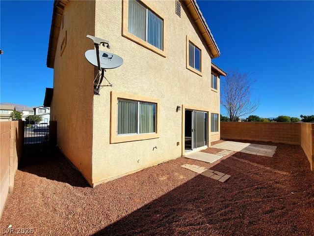 1013 Shades End Avenue, North Las Vegas, NV 89081