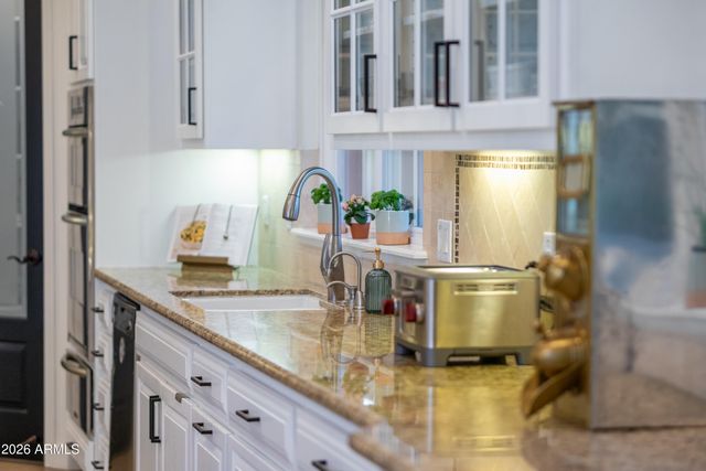 505 E ADAIR Drive, Phoenix, AZ 85012