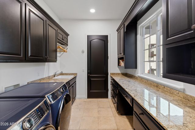 505 E ADAIR Drive, Phoenix, AZ 85012