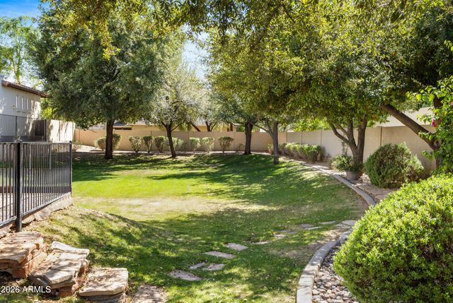 505 E ADAIR Drive, Phoenix, AZ 85012