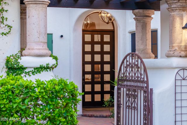 505 E ADAIR Drive, Phoenix, AZ 85012