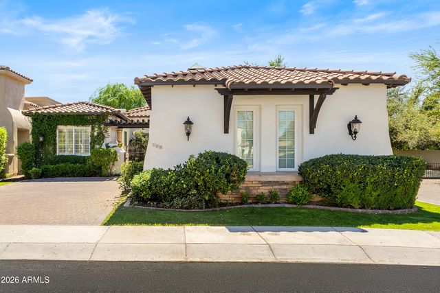 505 E ADAIR Drive, Phoenix, AZ 85012