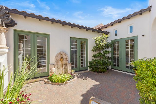 505 E ADAIR Drive, Phoenix, AZ 85012