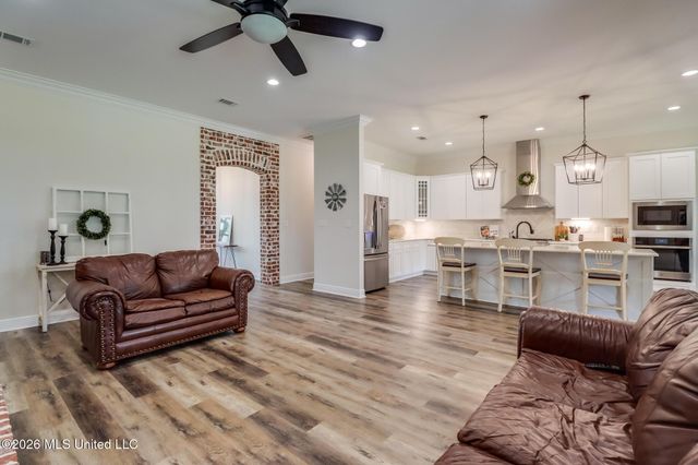 19090 Mack Pete Road, Saucier, MS 39574