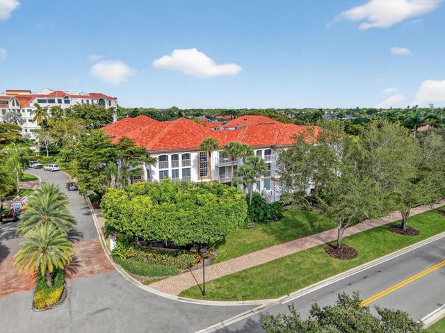 7369 Orangewood Lane 307, Boca Raton, FL 33433