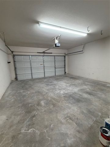 2108 Lakeforest Drive, Weatherford, TX 76087