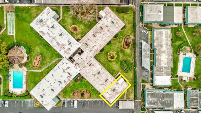 333 LAKE HOWARD DR NW 314D, Winter Haven, FL 33880