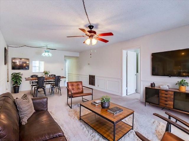 333 LAKE HOWARD DR NW 314D, Winter Haven, FL 33880