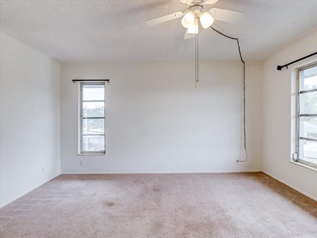 333 LAKE HOWARD DR NW 314D, Winter Haven, FL 33880