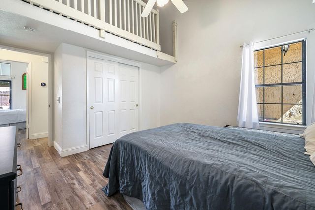 2043 Escalon Avenue, Clovis, CA 93611