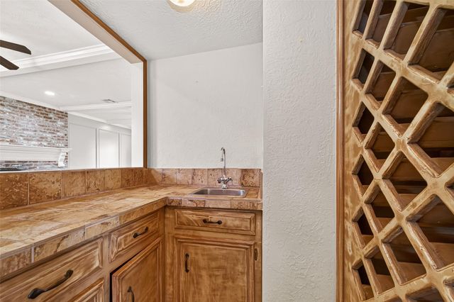 1814 Corral Drive, Houston, TX 77090