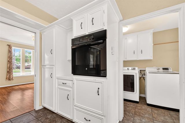 1814 Corral Drive, Houston, TX 77090