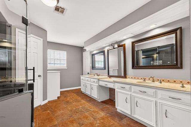 1814 Corral Drive, Houston, TX 77090