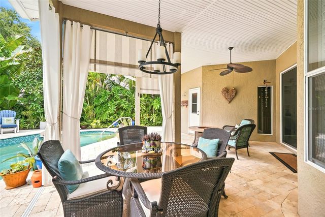 4851 WINDMILL PALM TERRACE NE, St Petersburg, FL 33703
