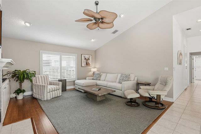 4851 WINDMILL PALM TERRACE NE, St Petersburg, FL 33703