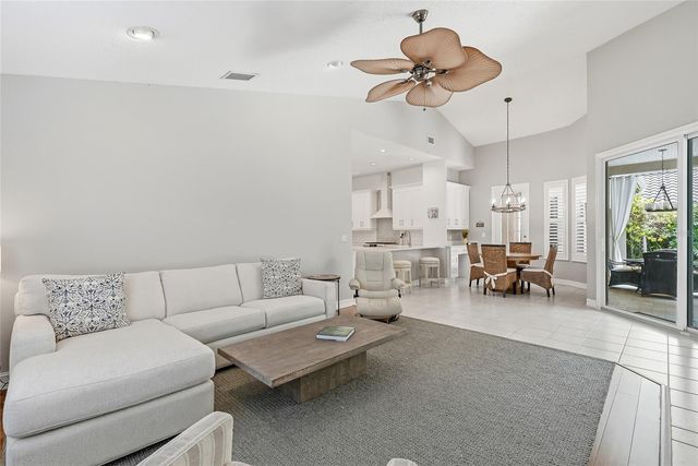 4851 WINDMILL PALM TERRACE NE, St Petersburg, FL 33703