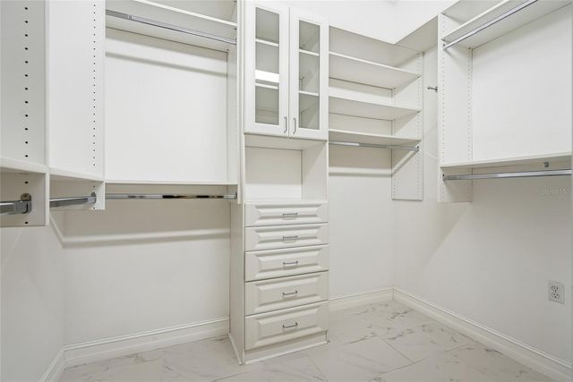 4851 WINDMILL PALM TERRACE NE, St Petersburg, FL 33703