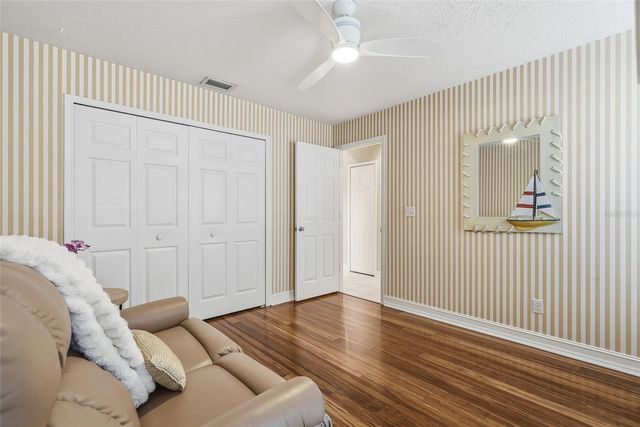 4851 WINDMILL PALM TERRACE NE, St Petersburg, FL 33703