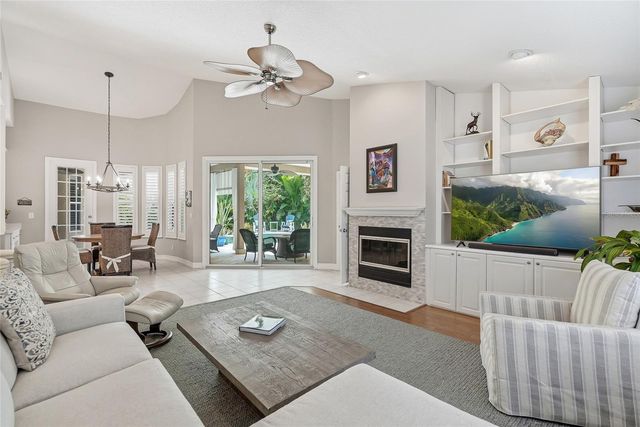 4851 WINDMILL PALM TERRACE NE, St Petersburg, FL 33703