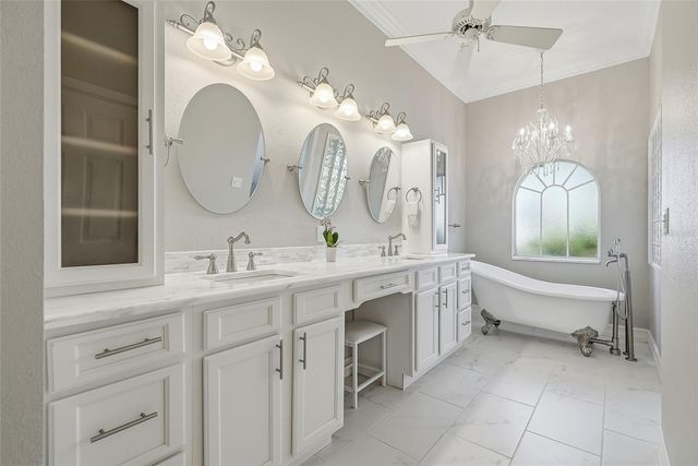 4851 WINDMILL PALM TERRACE NE, St Petersburg, FL 33703