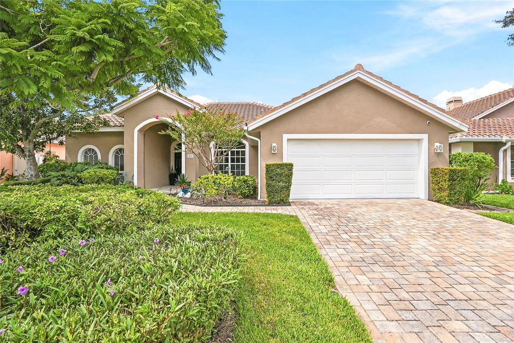 4851 WINDMILL PALM TERRACE NE, St Petersburg, FL 33703
