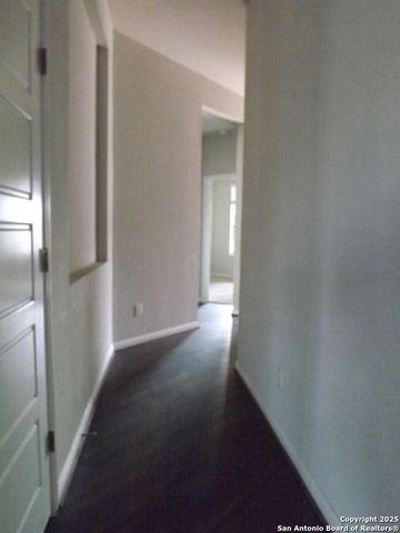 4902 Drovers Path, St Hedwig, TX 78152