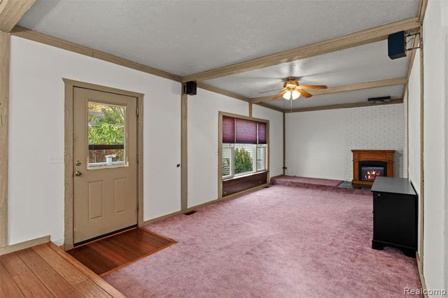 2115 E Hudson Avenue, Royal Oak, MI 48067