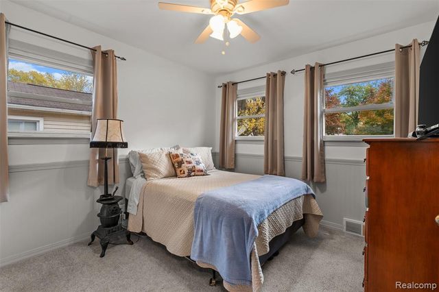 2115 E Hudson Avenue, Royal Oak, MI 48067