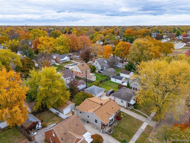 2115 E Hudson Avenue, Royal Oak, MI 48067