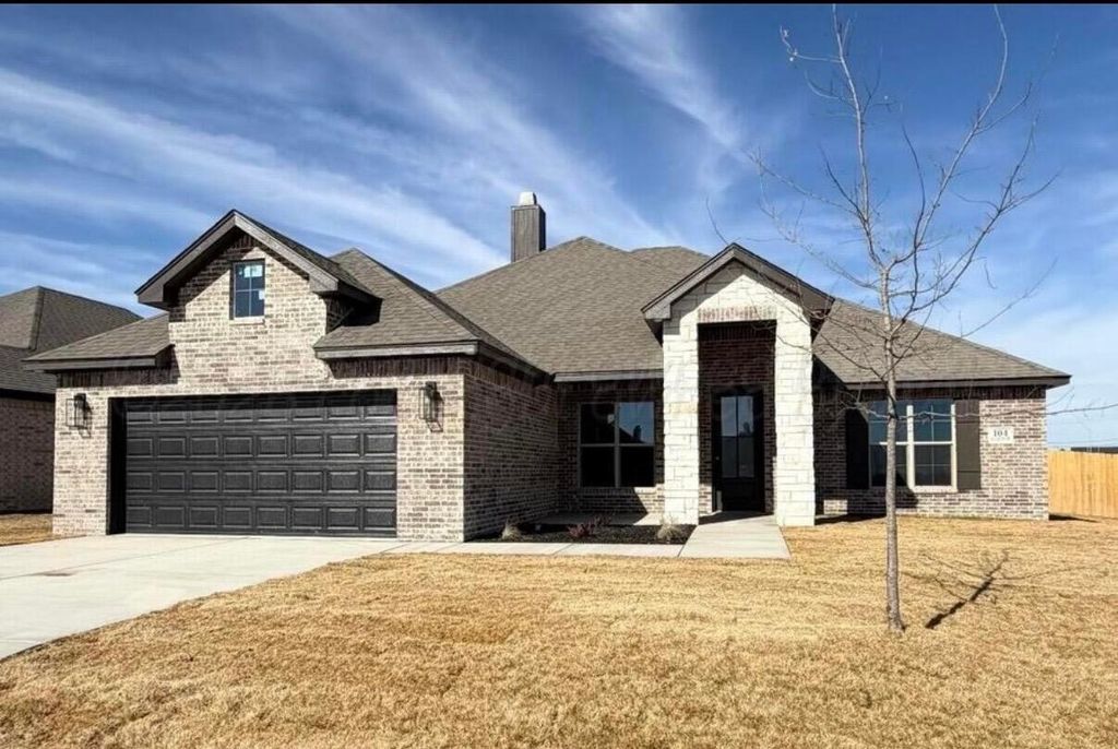 104 BULLRUSH Drive, Canyon, TX 79015