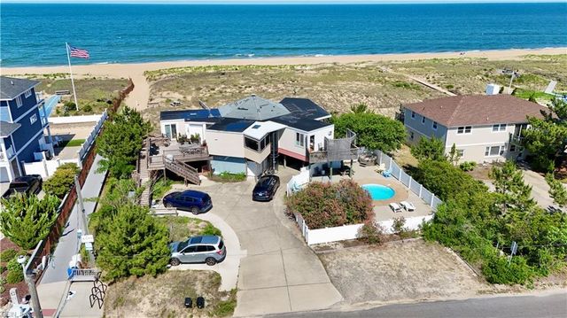 2228 Sandfiddler Rd RD, Virginia Beach, VA 23456