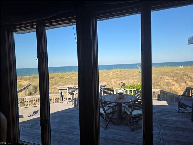 2228 Sandfiddler Rd RD, Virginia Beach, VA 23456