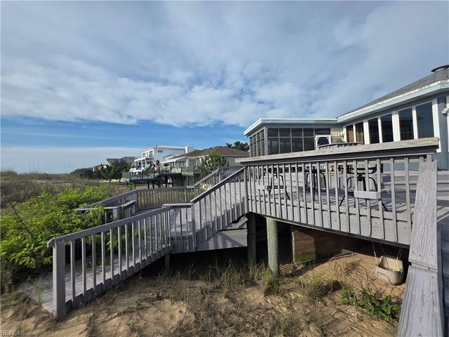 2228 Sandfiddler Rd RD, Virginia Beach, VA 23456