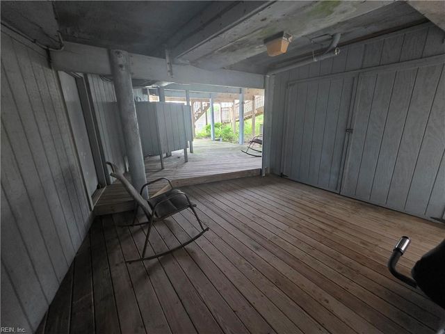 2228 Sandfiddler Rd RD, Virginia Beach, VA 23456