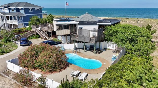 2228 Sandfiddler Rd RD, Virginia Beach, VA 23456