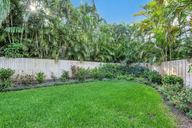 318 SE 7th Avenue 3, Delray Beach, FL 33483