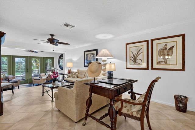 318 SE 7th Avenue 3, Delray Beach, FL 33483