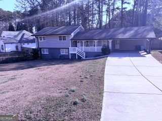 5074 BROWNLEE Road, Lilburn, GA 30047