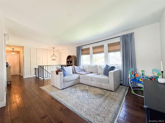 3618 Ladonia Street, Seaford, NY 11783