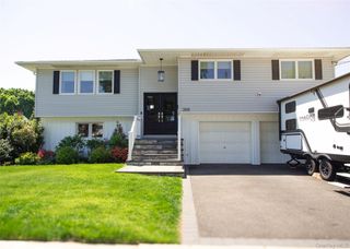 3618 Ladonia Street, Seaford, NY 11783