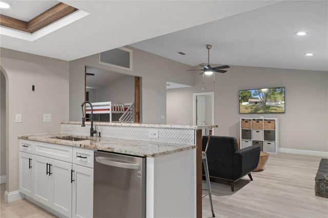 143 OAK LAKE DRIVE, Spring Hill, FL 34608