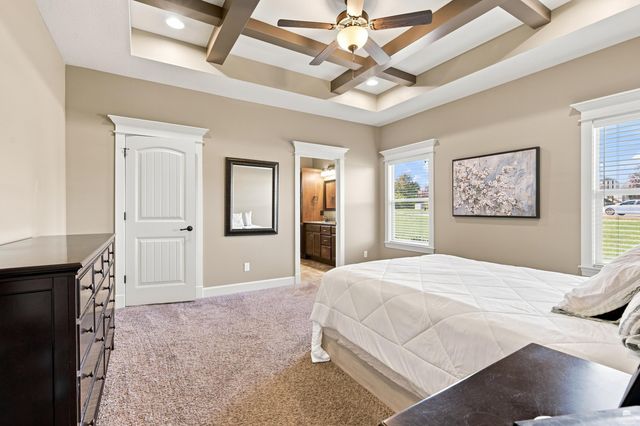 1100 Lee Mill Circle, Manhattan, KS 66503