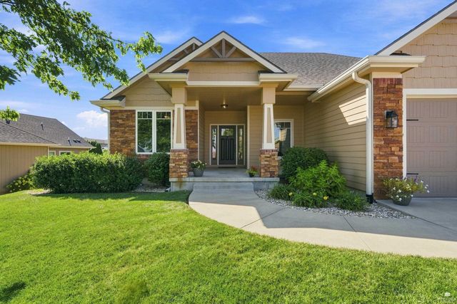 1100 Lee Mill Circle, Manhattan, KS 66503