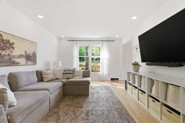 5234 N Willowhaven Drive, Durham, NC 27712