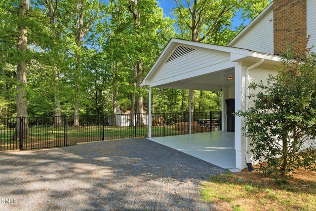 5234 N Willowhaven Drive, Durham, NC 27712